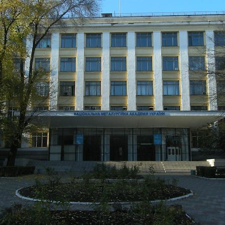 Elephant Hostel Ντνιπροπετρόφσκ Εξωτερικό φωτογραφία