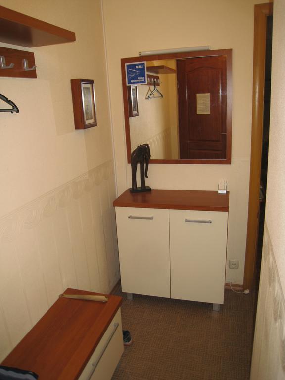 Elephant Hostel Ντνιπροπετρόφσκ Εξωτερικό φωτογραφία